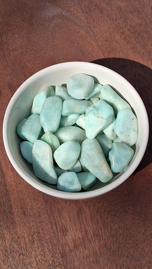 Amazonite – Apaisement et Communication — pierre roulée naturelle TheRitualist